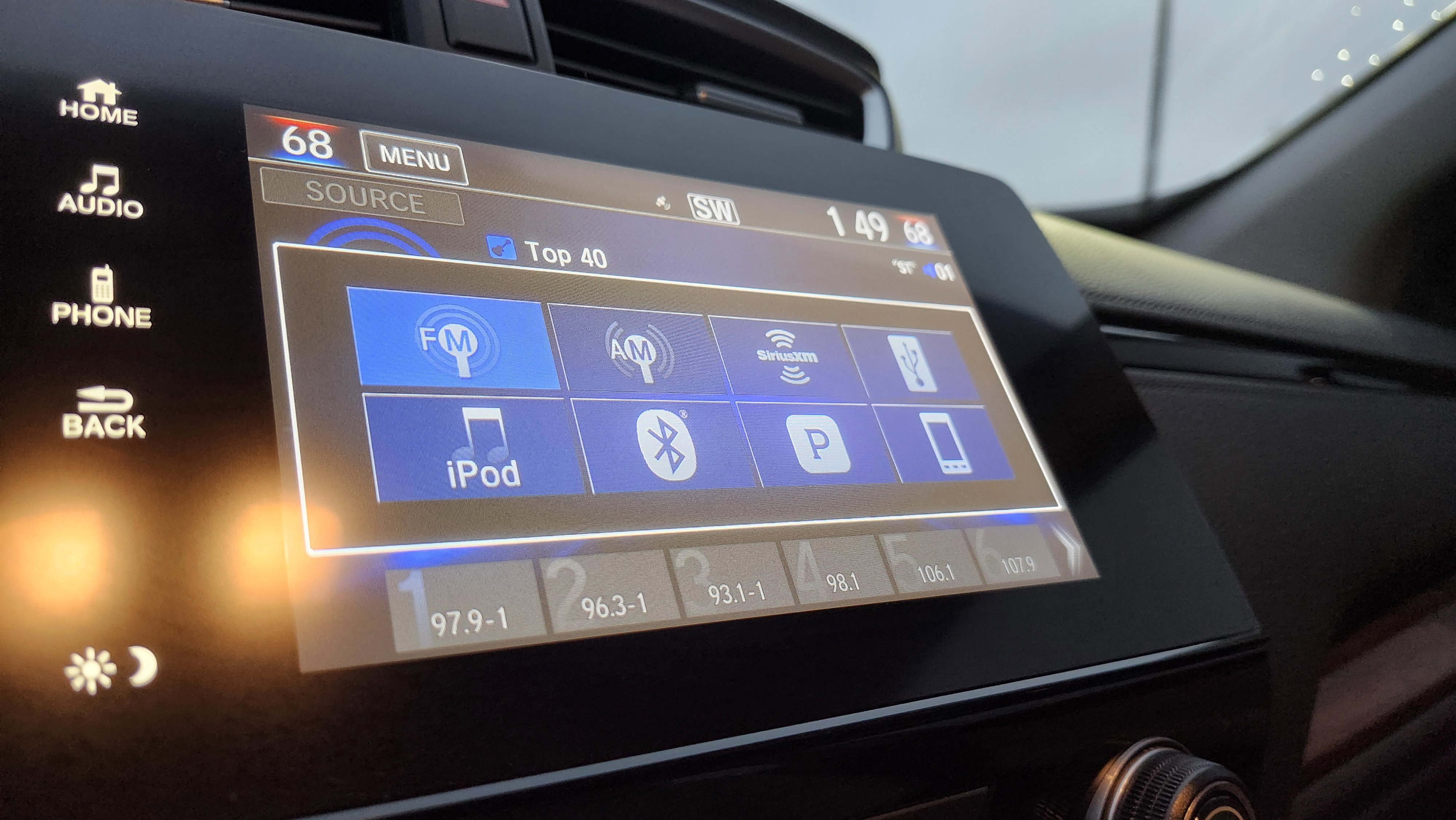 Used 2022 Honda CR-V EX-L image 6