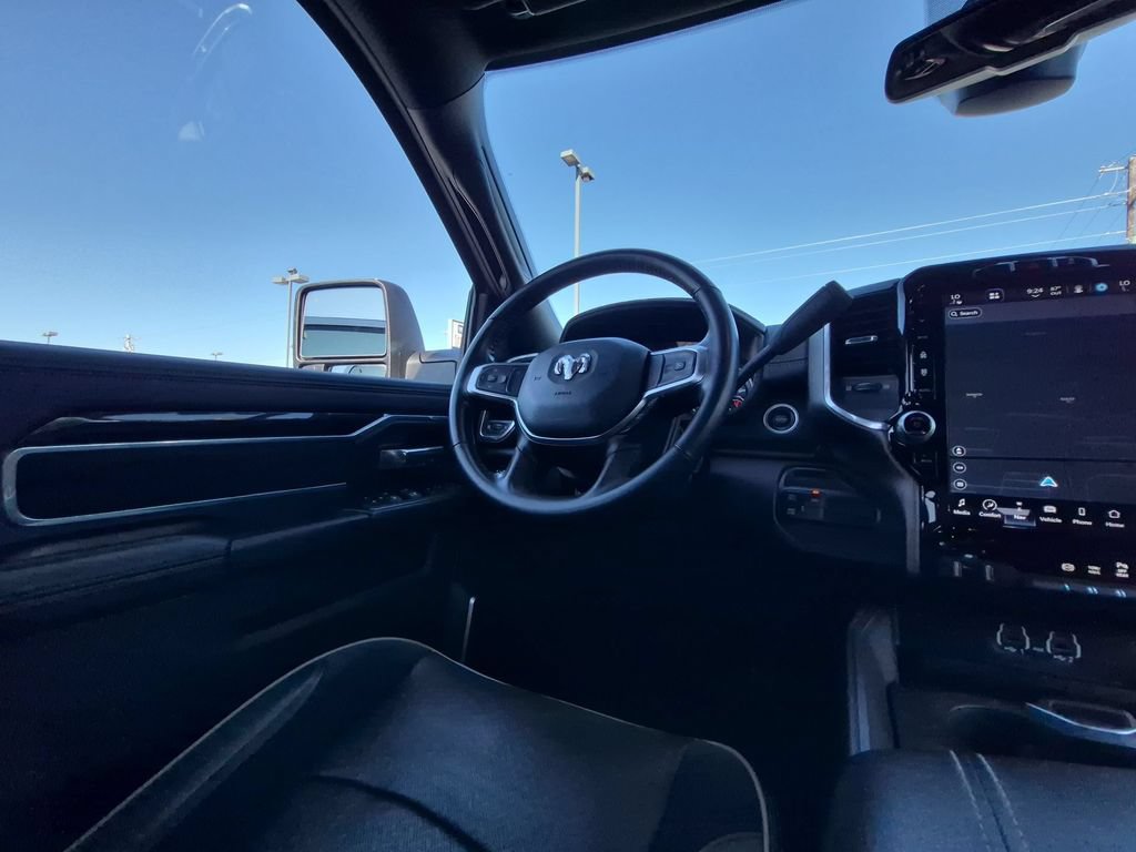 Used 2023 RAM 2500 Laramie AWD/4WD image 8