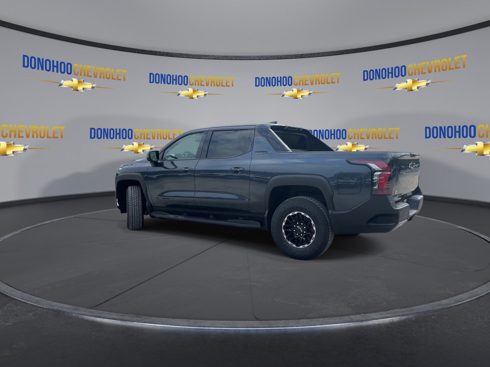 New 2026 Chevrolet Silverado EV Trail Boss w/ Premium Package image 9