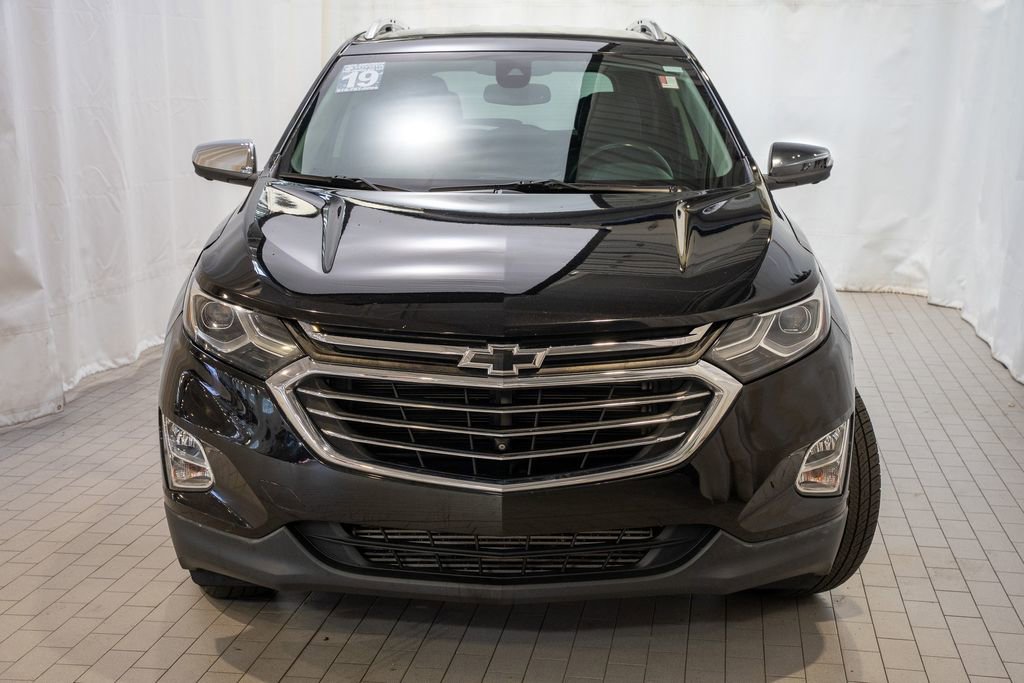 Used 2019 Chevrolet Equinox Premier image 2