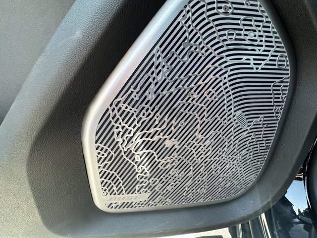 New 2025 GMC Hummer EV 2X image 13