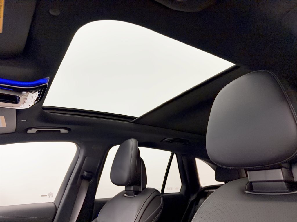 Certified 2026 Mercedes-Benz GLC 300 image 27