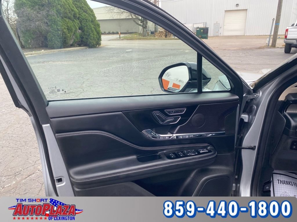 Used 2024 Lincoln Corsair Grand Touring image 21