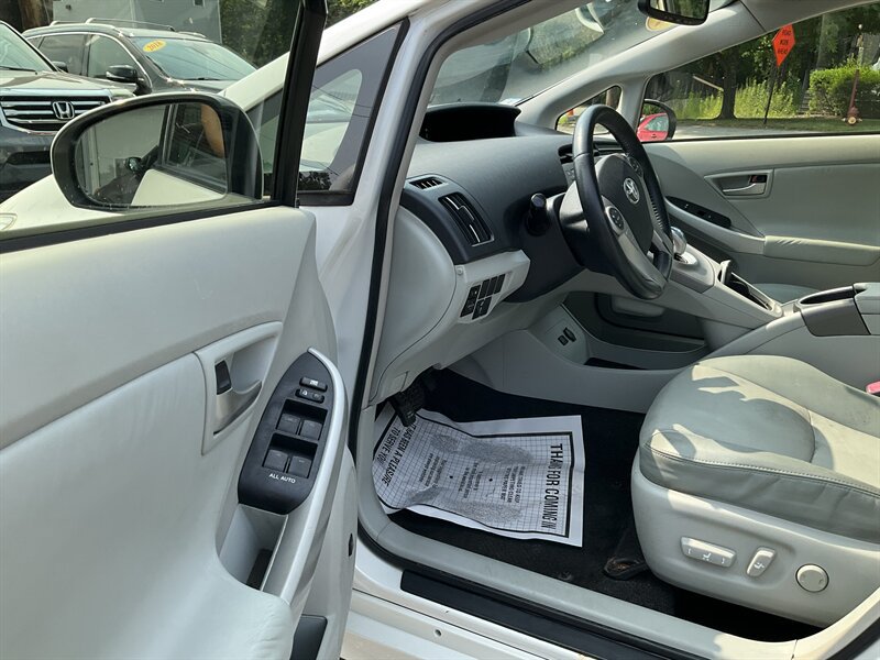 Used 2012 Toyota Prius Four FWD image 20