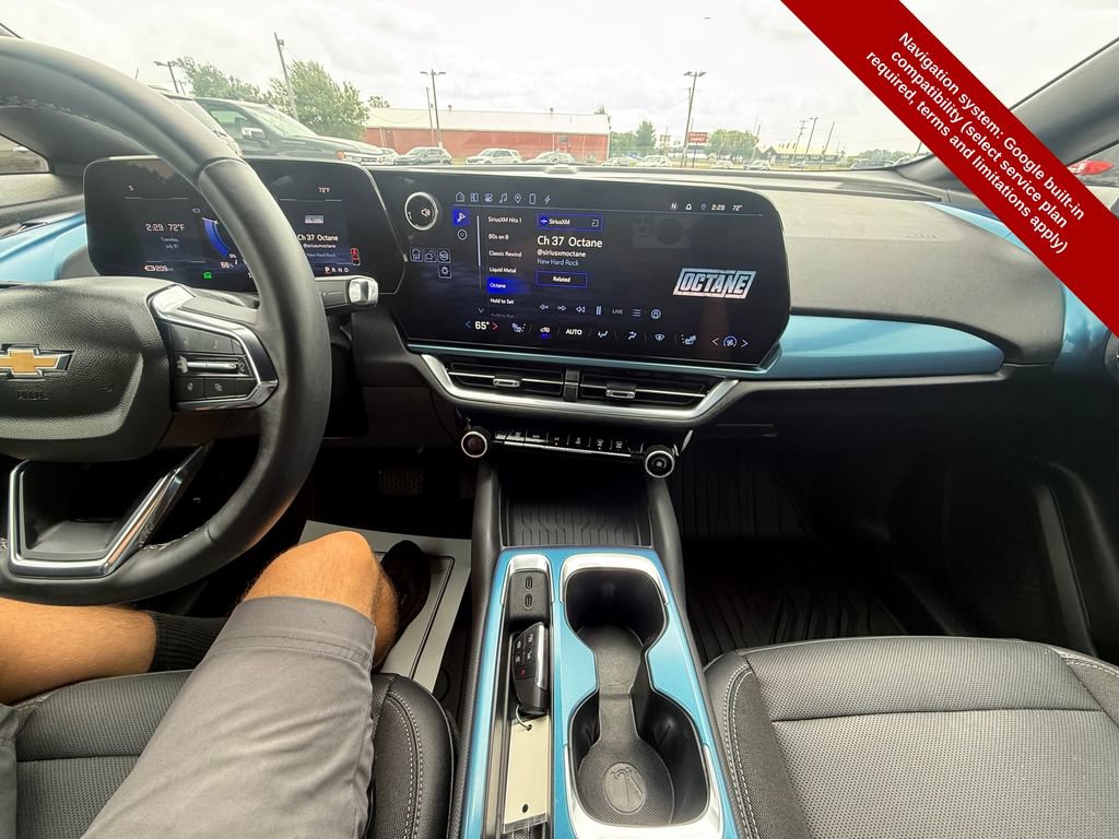 Used 2024 Chevrolet Equinox EV LT w/ LPO, All-Weather Mat Package FWD image 23