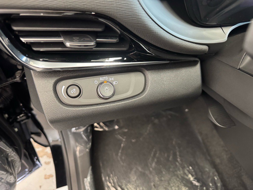 New 2026 Buick Envista Sport Touring w/ Convenience I Package image 16