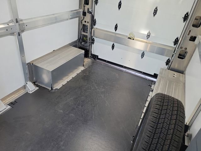 New 2025 Chevrolet Brightdrop 400 w/ Battery Pack, Max Range image 15