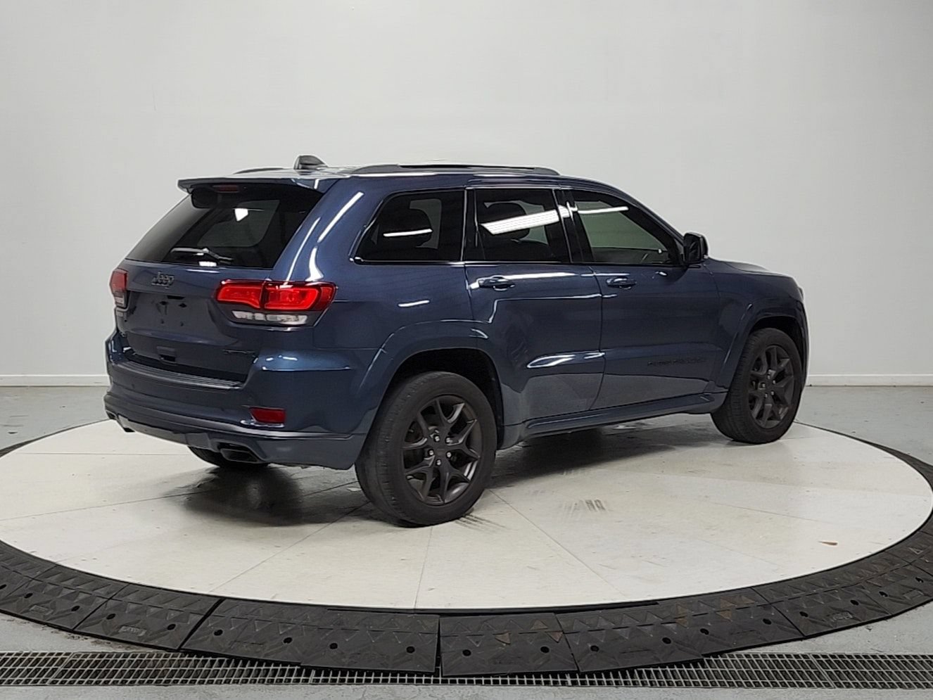 Used 2019 Jeep Grand Cherokee Limited X AWD/4WD image 8