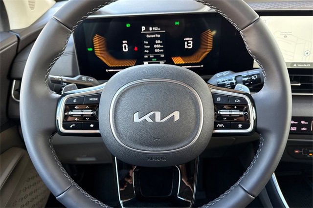 New 2026 Kia Carnival EX image 29