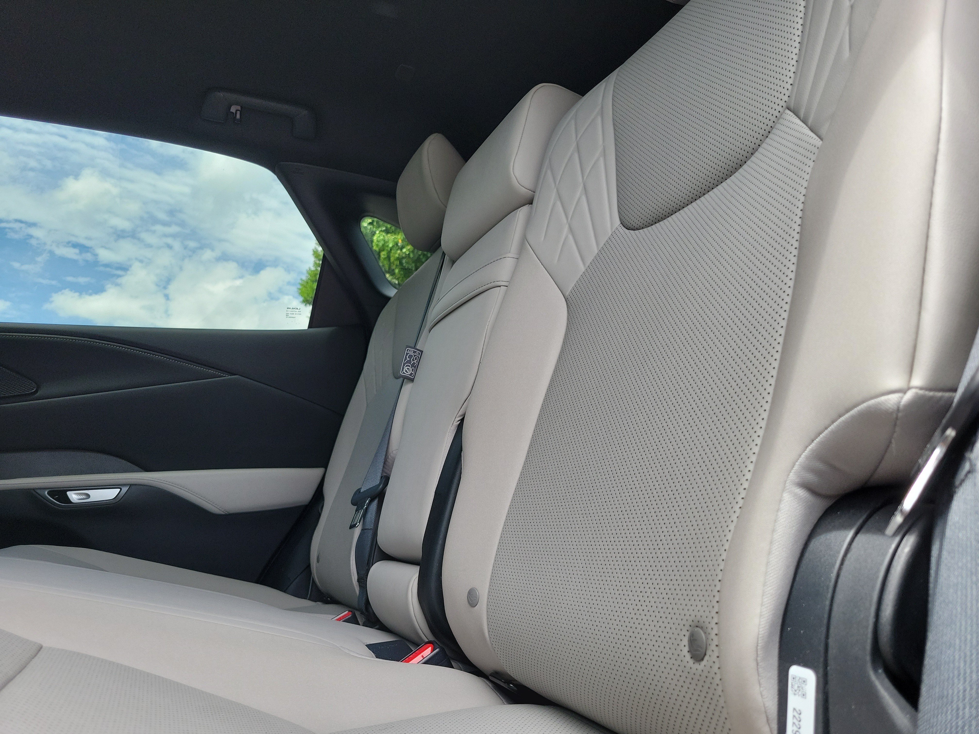 Used 2023 Lexus RX 350 Premium w/ Cold Area Package FWD image 11