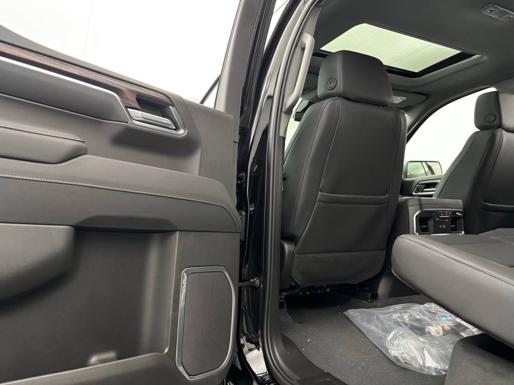 New 2026 GMC Sierra 1500 SLT w/ SLT Premium Package image 39