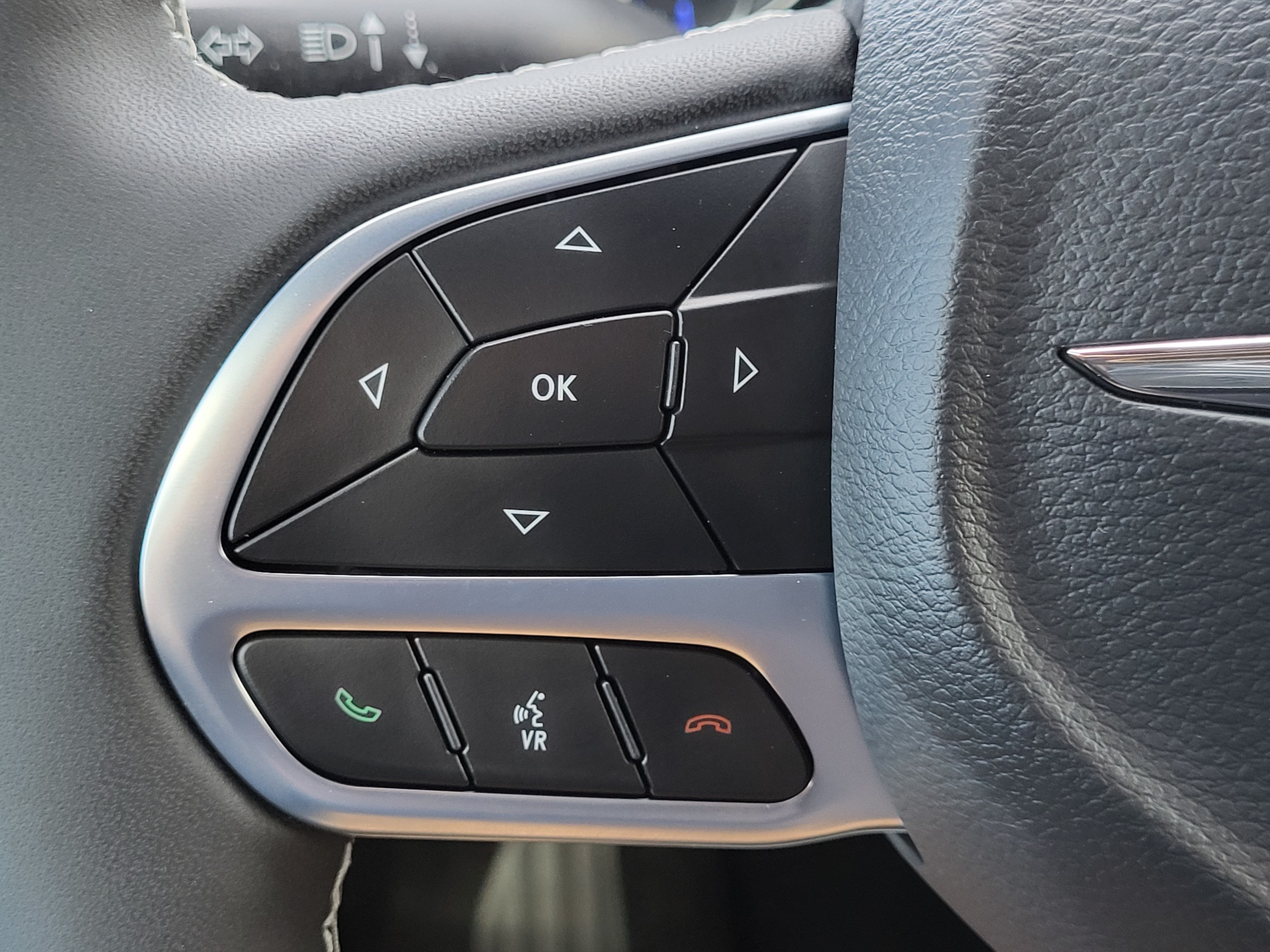 New 2026 Chrysler Voyager LX FWD image 18