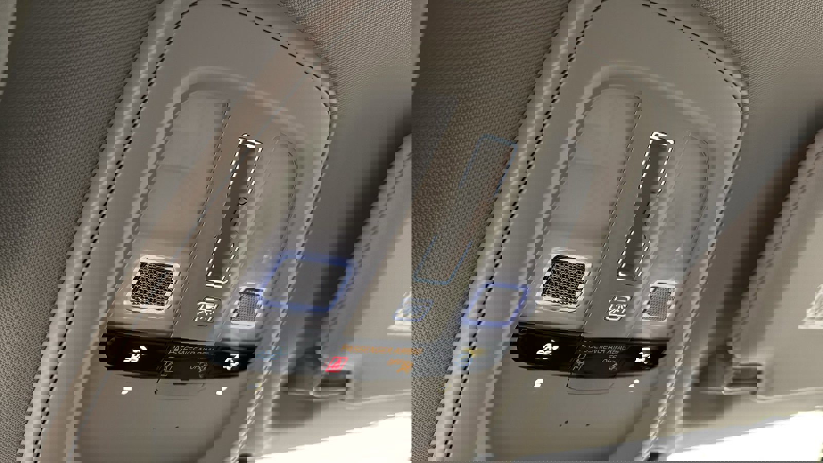 New 2026 Volvo XC90 B6 Ultra image 20