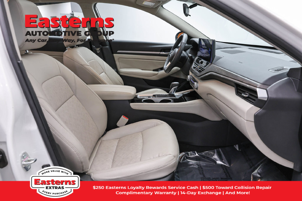 Used 2023 Nissan Altima 2.5 SL AWD/4WD image 25