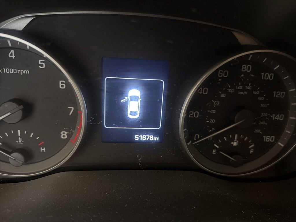 Used 2018 Hyundai Elantra Value Edition FWD image 2