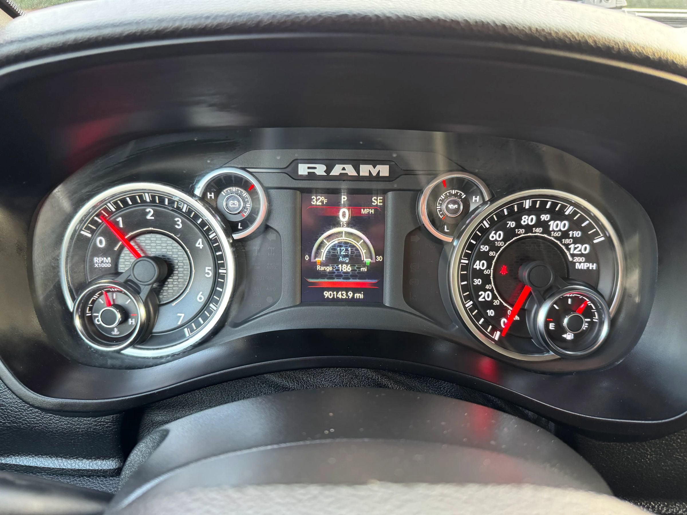 Used 2023 RAM 2500 Big Horn w/ Level 1 Equipment Group image 24