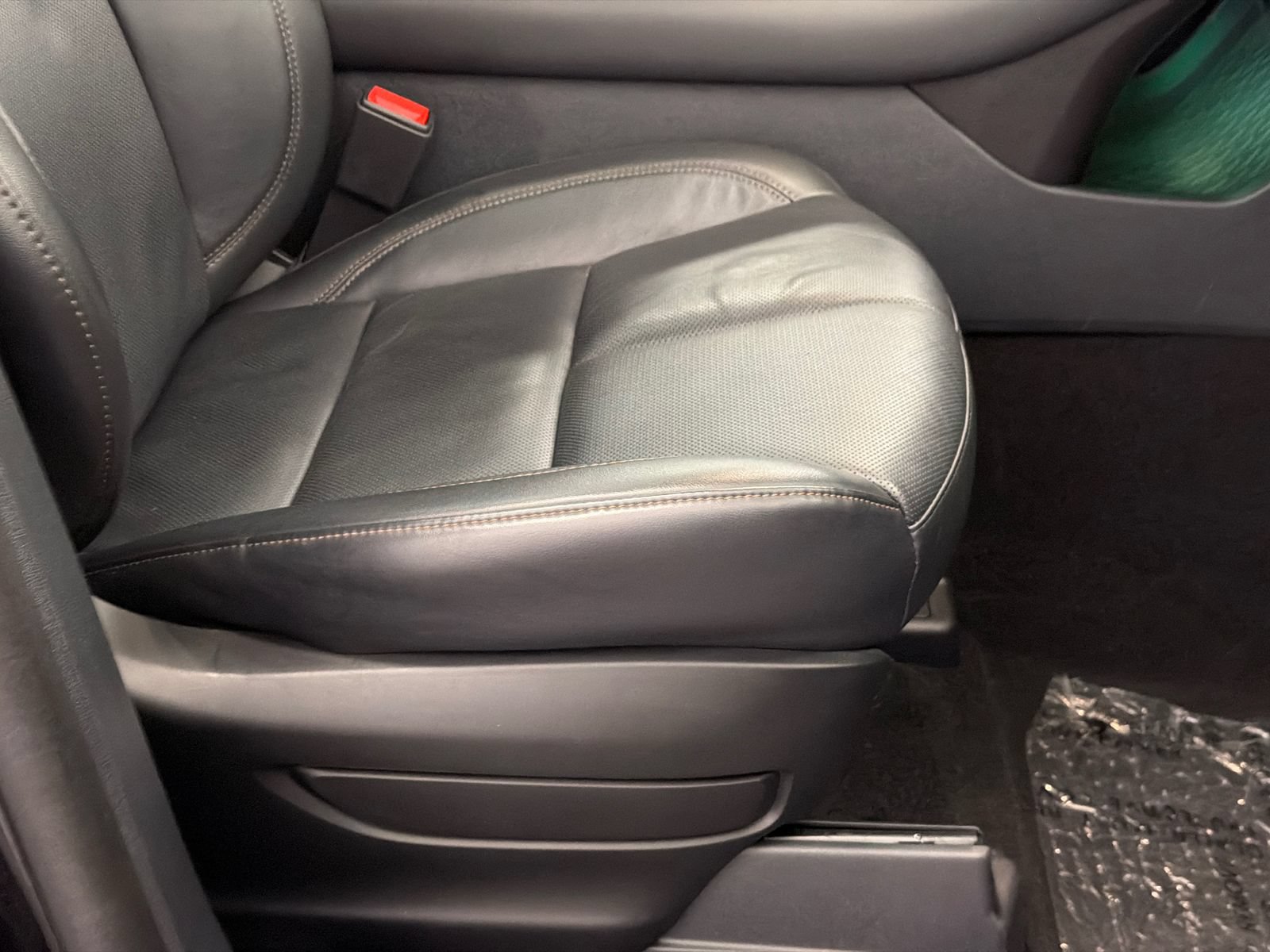 Used 2025 Lincoln Aviator Reserve AWD/4WD image 13