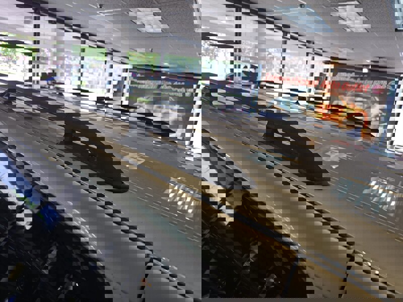 Used 2004 Pontiac Montana Extended w/ Convenience Package #1 image 28