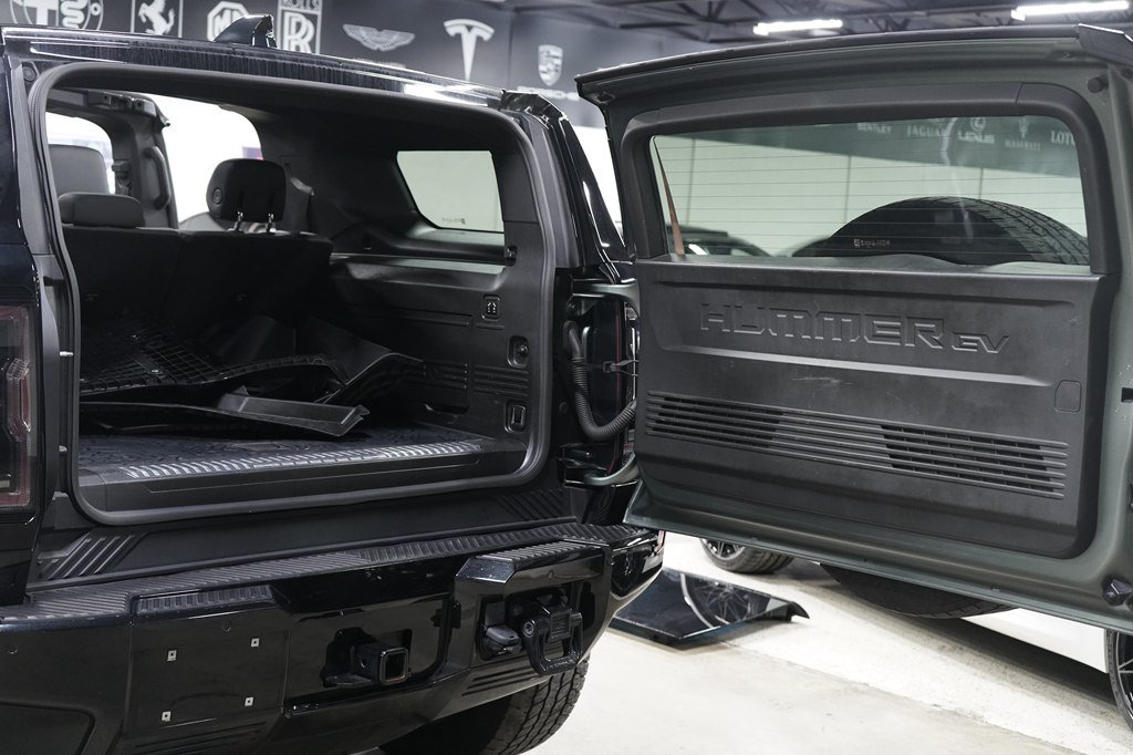 Used 2024 GMC Hummer EV 3X AWD/4WD image 28