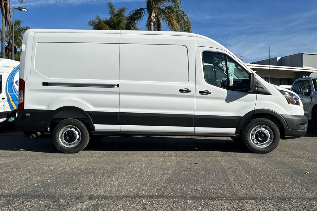 New 2026 Ford Transit 250 148 Medium Roof image 4