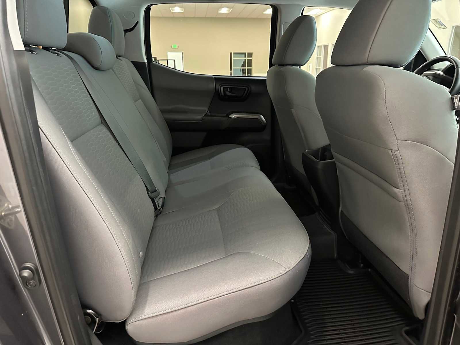 Used 2019 Toyota Tacoma SR5 RWD image 26