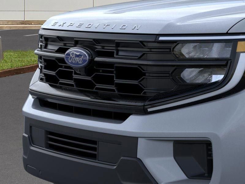 New 2025 Ford Expedition Active image 17