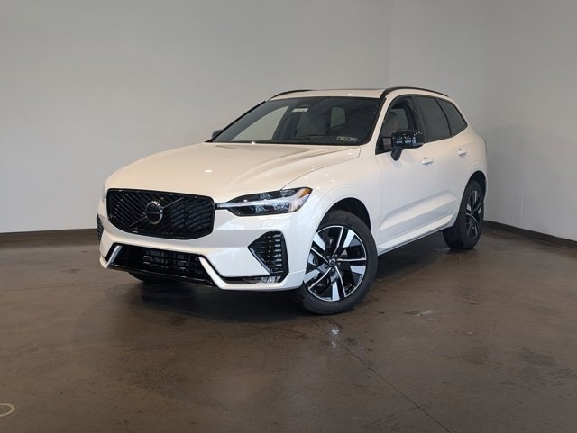 New 2026 Volvo XC60 B5 Core w/ Climate Package