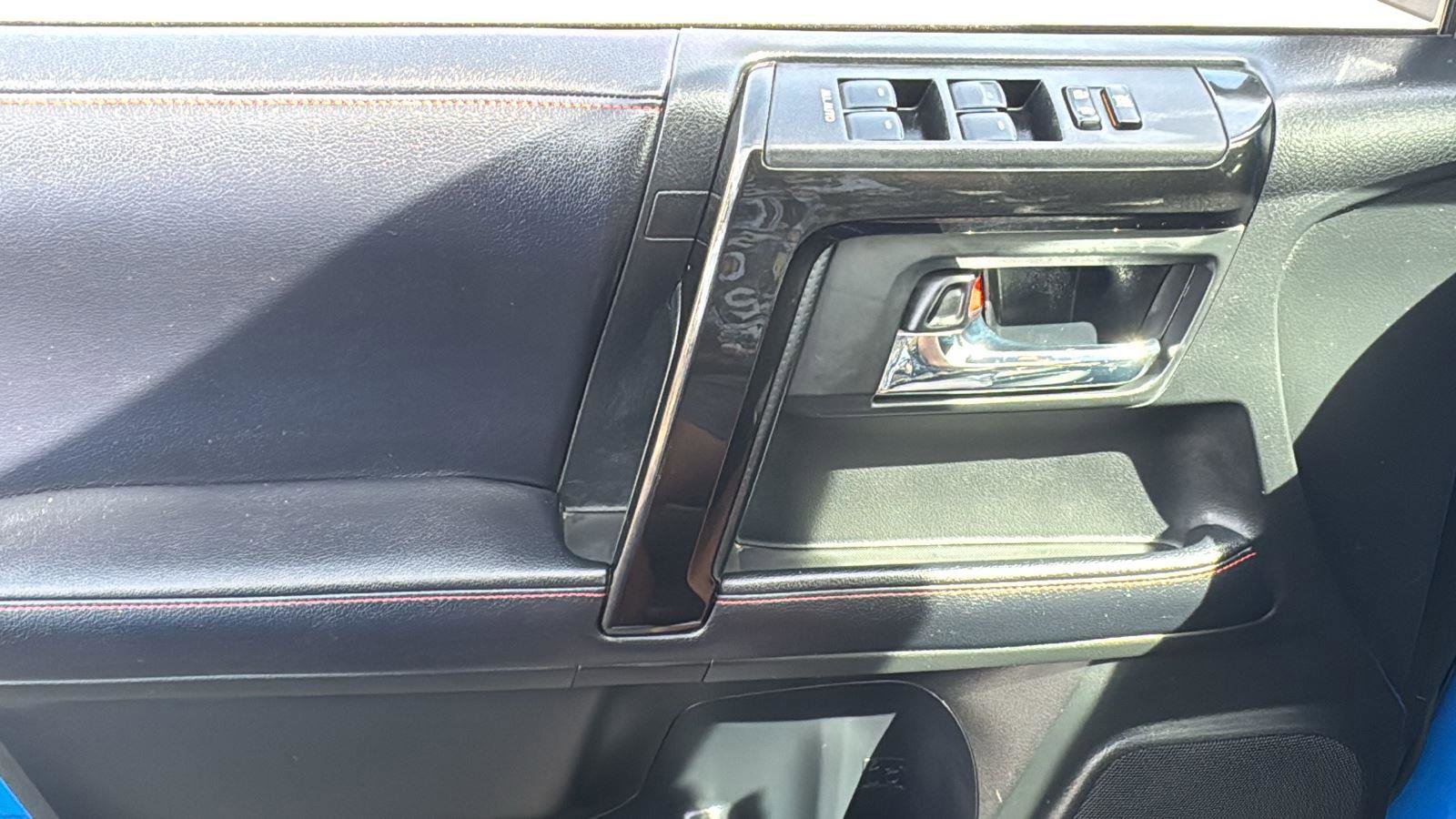 Used 2019 Toyota 4Runner TRD Pro AWD/4WD image 12