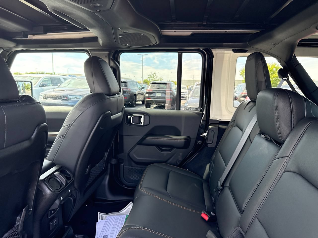 New 2027 Jeep Wrangler Unlimited Sahara AWD/4WD image 12