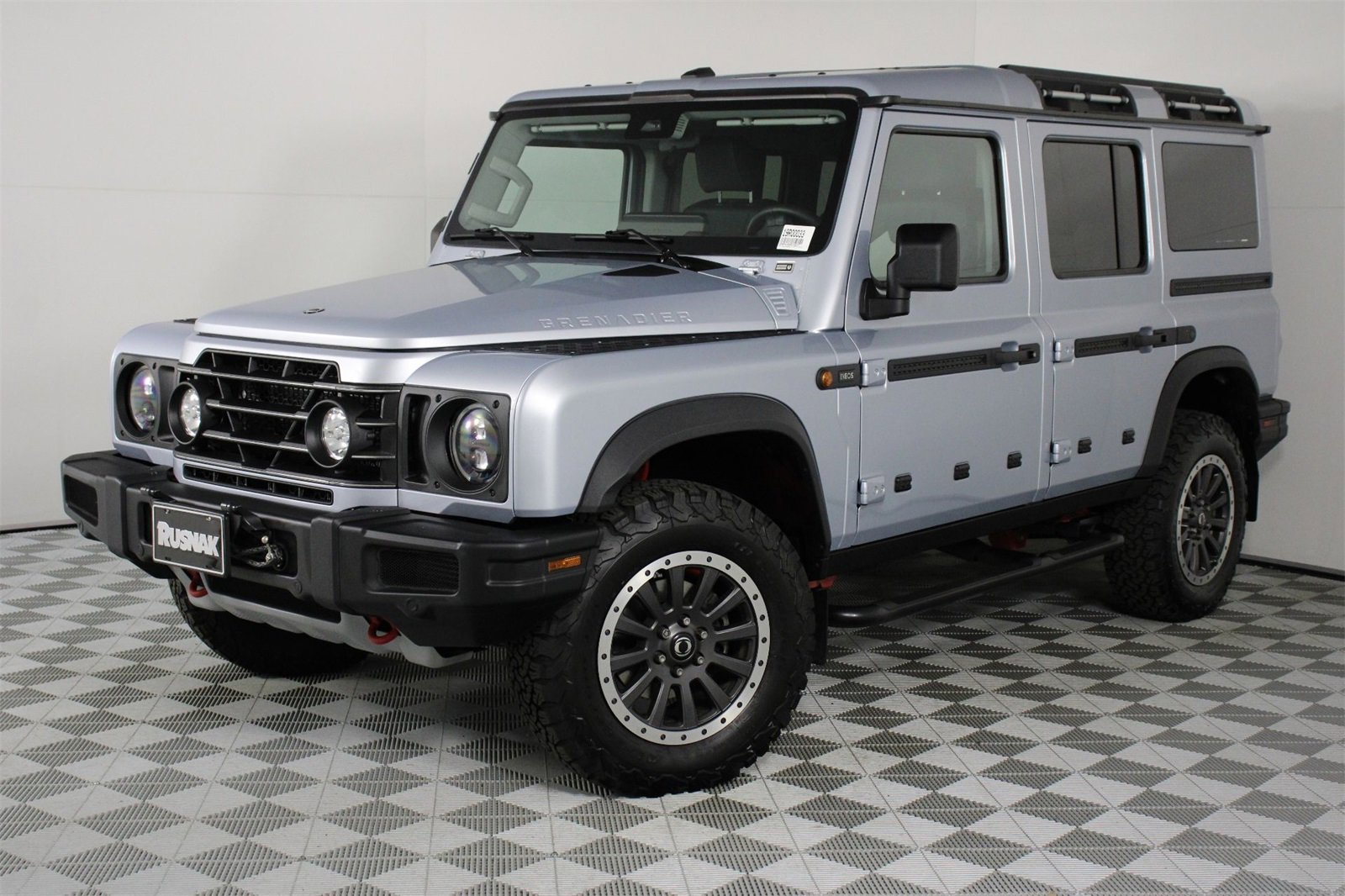 Used 2024 INEOS Grenadier Fieldmaster Edition image 3