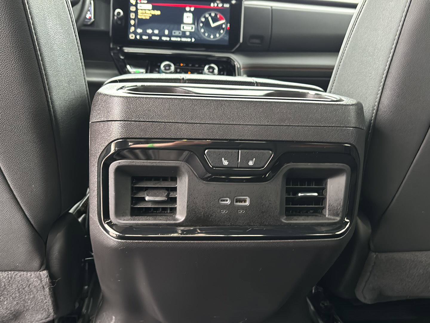 Used 2024 GMC Sierra 1500 AT4 w/ Technology Package image 21