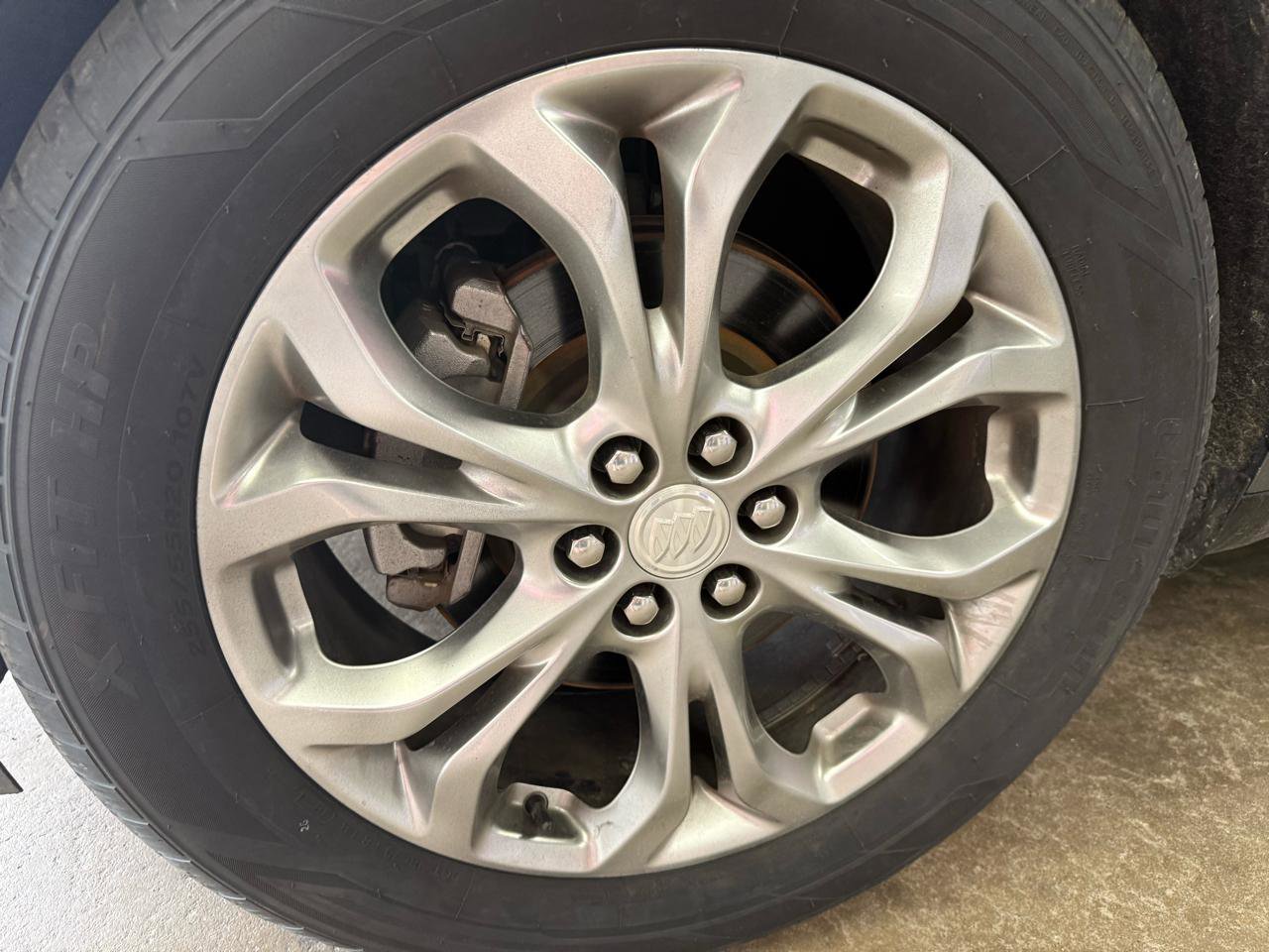Used 2019 Buick Enclave Avenir AWD/4WD image 9