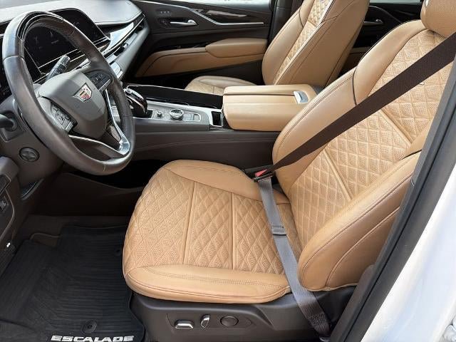 Certified 2023 Cadillac Escalade Premium Luxury RWD image 9