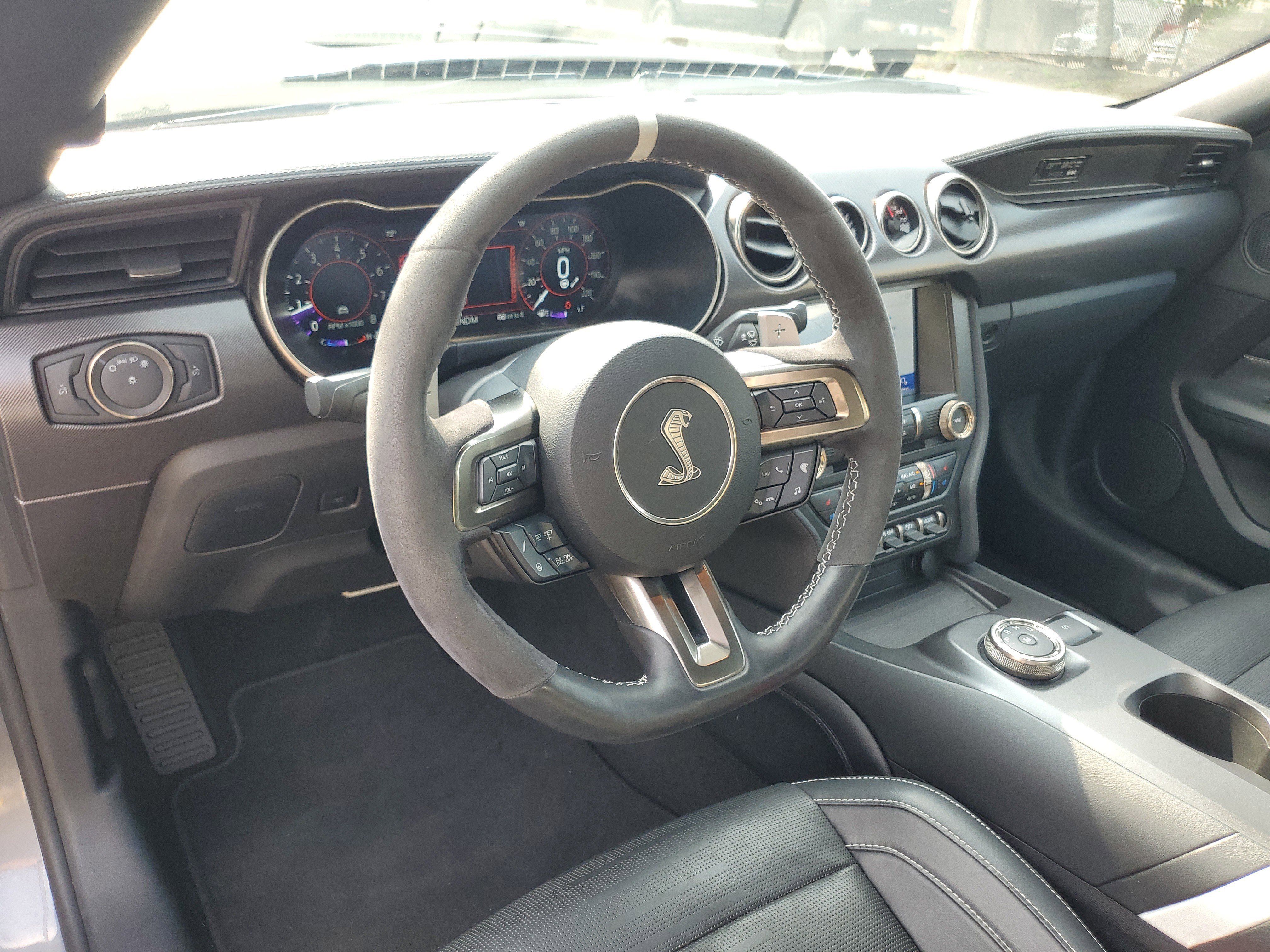 Used 2021 Ford Mustang Shelby GT500 w/ Technology Package image 13