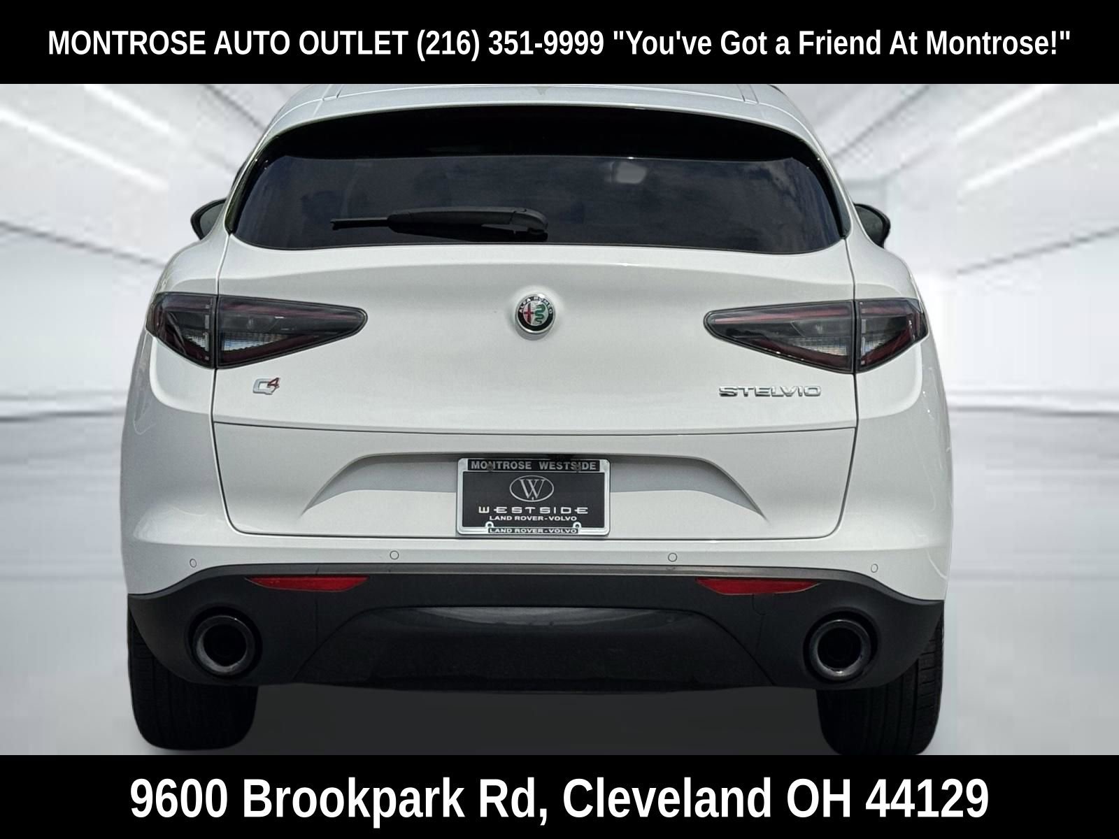 Used 2024 Alfa Romeo Stelvio Sprint AWD/4WD image 5