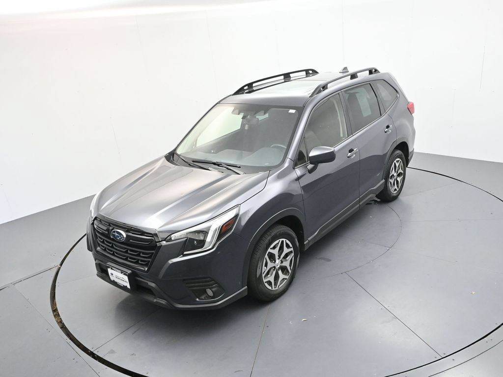 Used 2023 Subaru Forester Premium AWD/4WD image 29