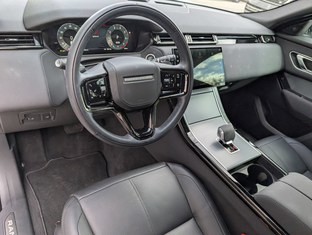 Certified 2025 Land Rover Range Rover Velar S AWD/4WD image 5