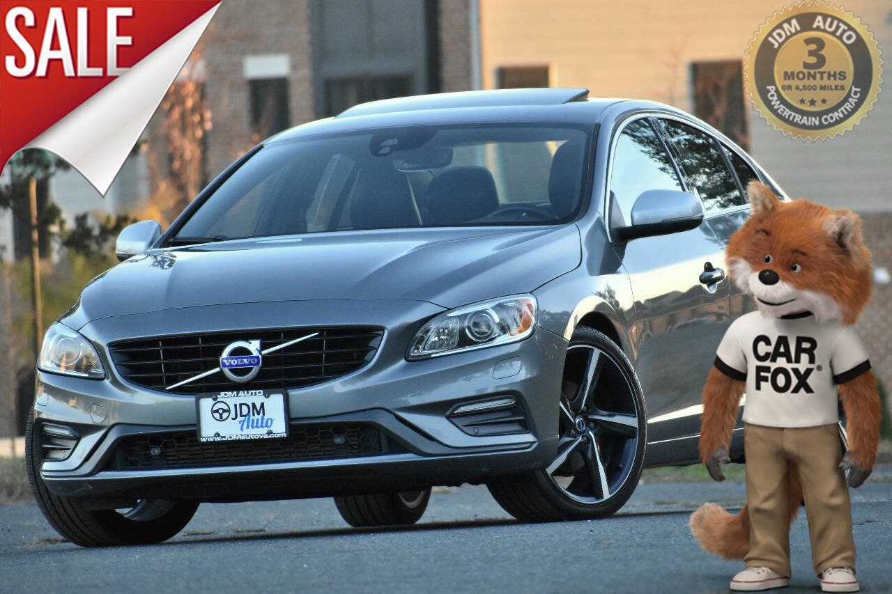 Used 2016 Volvo S60 T5 R-Design image 1