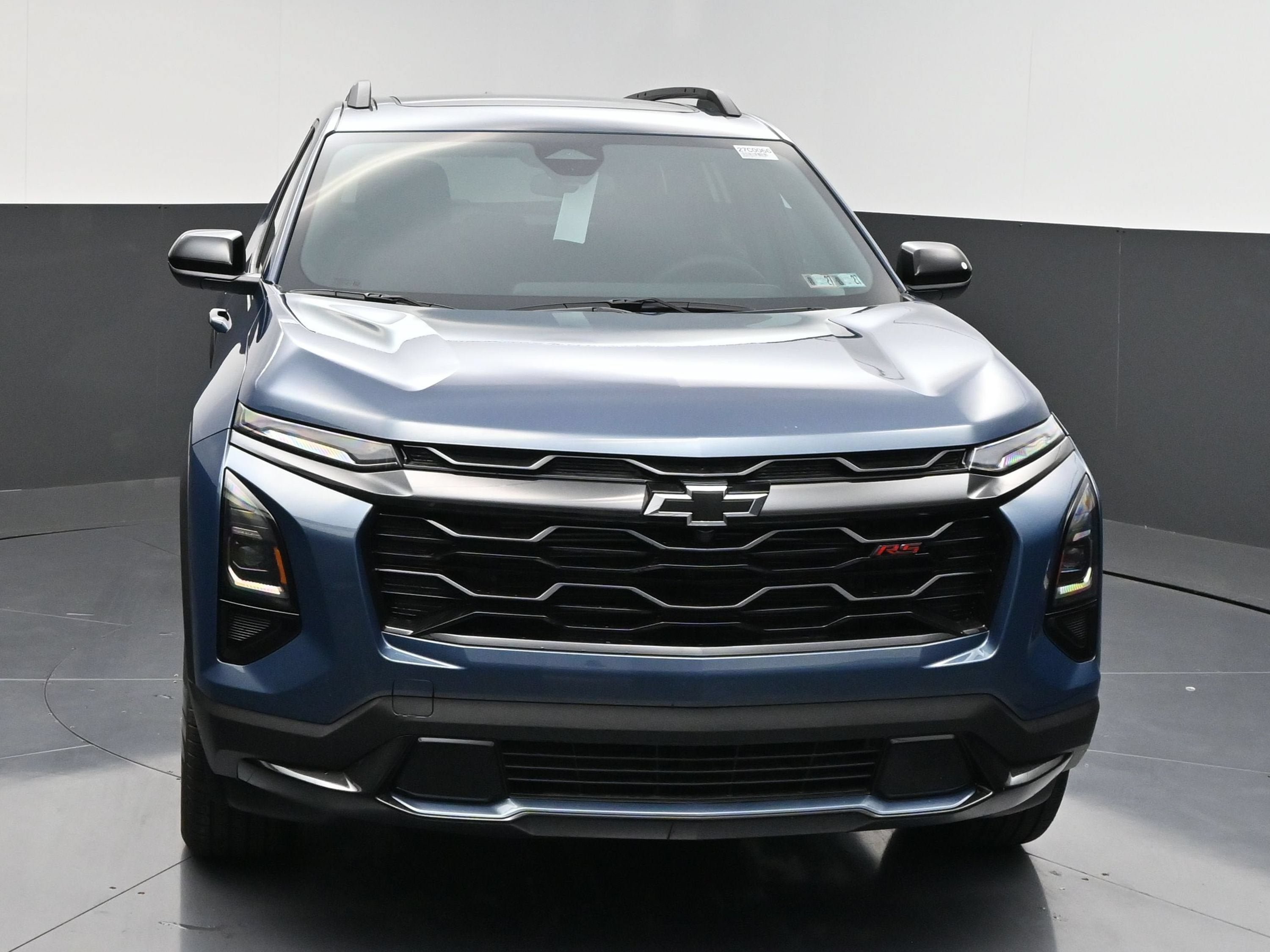 New 2027 Chevrolet Equinox RS w/ Convenience Package III AWD/4WD image 2