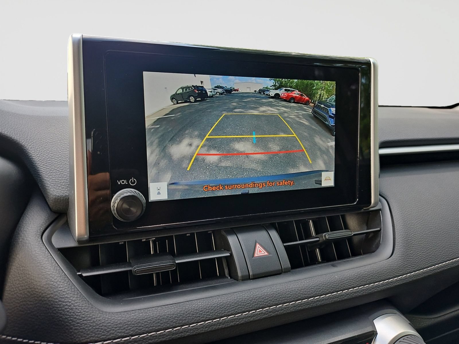Used 2025 Toyota RAV4 LE AWD/4WD image 28