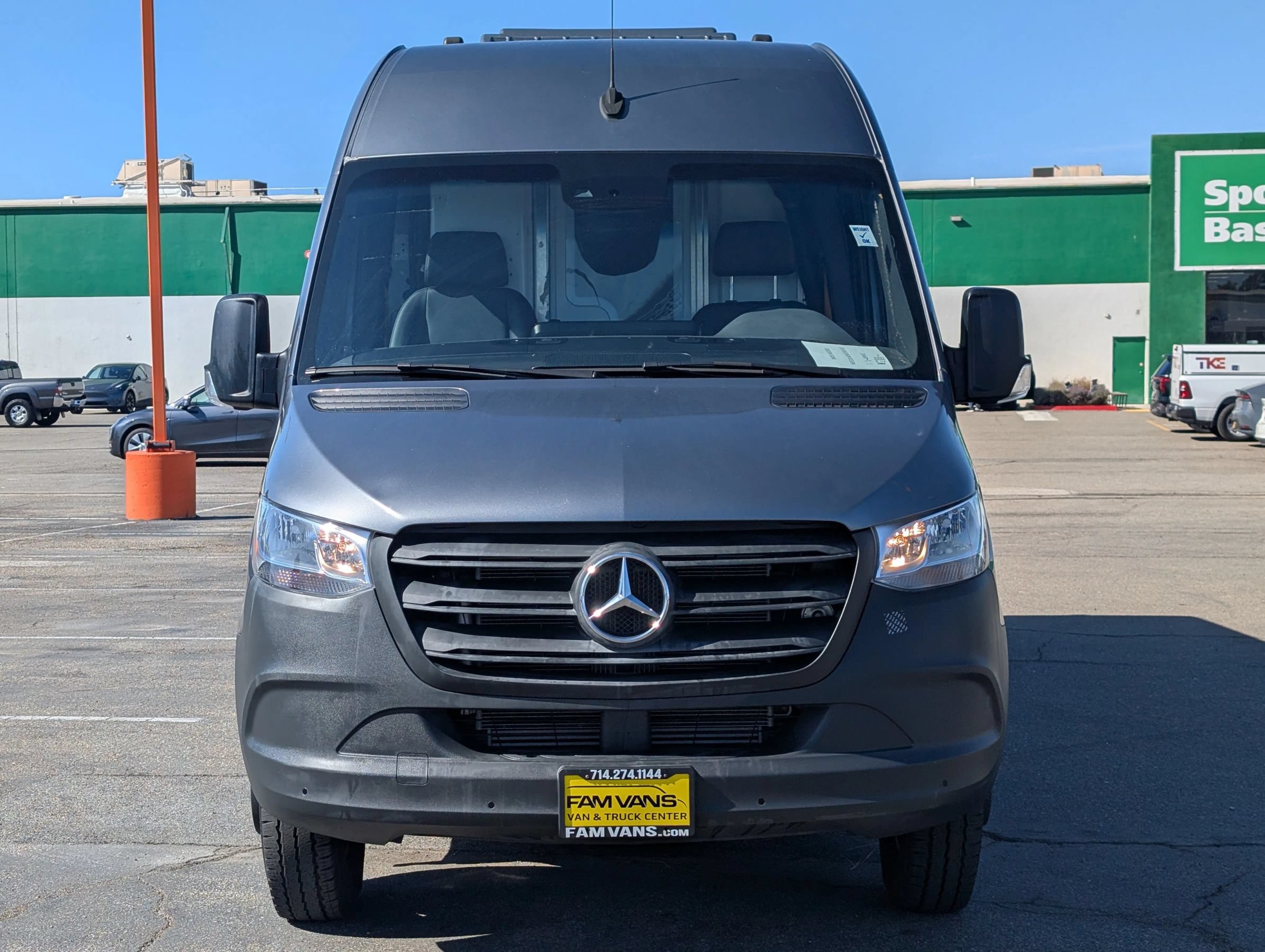 Used 2021 Mercedes-Benz Sprinter 4500 w/ Parking Package image 3