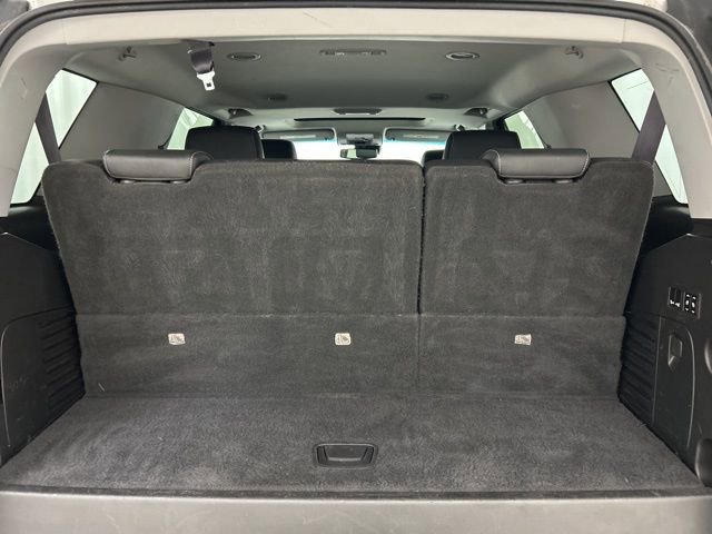 Used 2017 Chevrolet Tahoe LT w/ Luxury Package AWD/4WD image 32