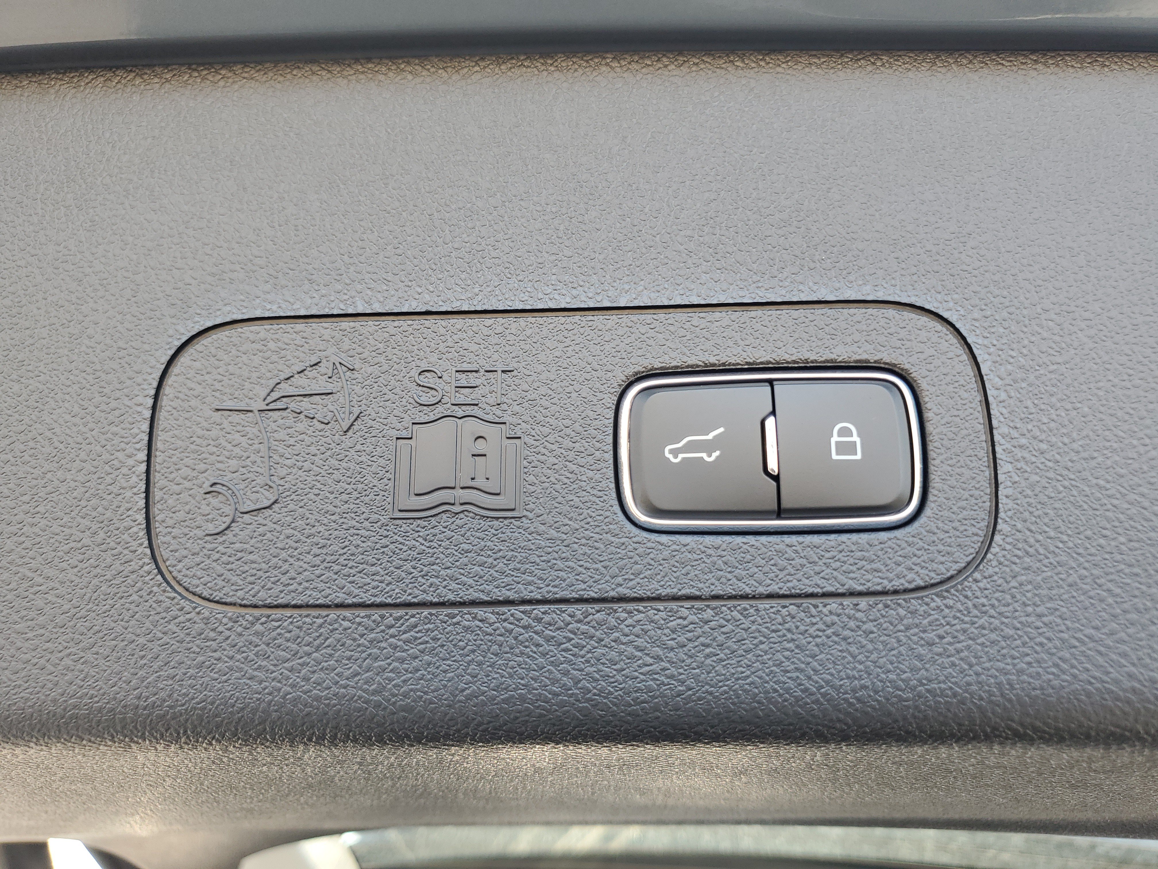 New 2026 Lincoln Aviator AWD image 30
