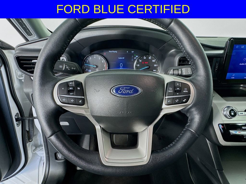 Certified 2023 Ford Explorer XLT w/ Class IV Trailer Tow Package AWD/4WD image 14