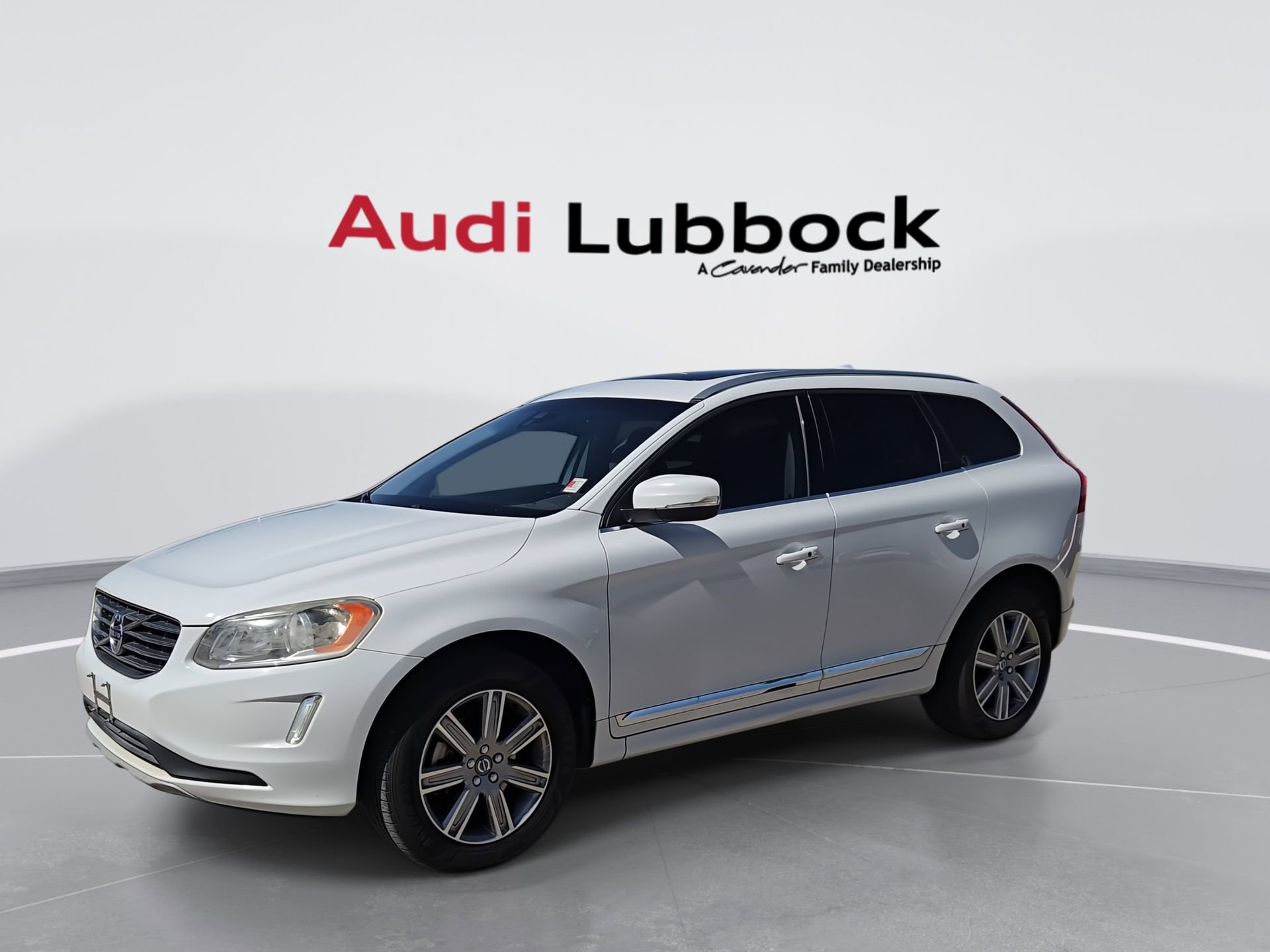 Used 2016 Volvo XC60 T5 Premier image 4