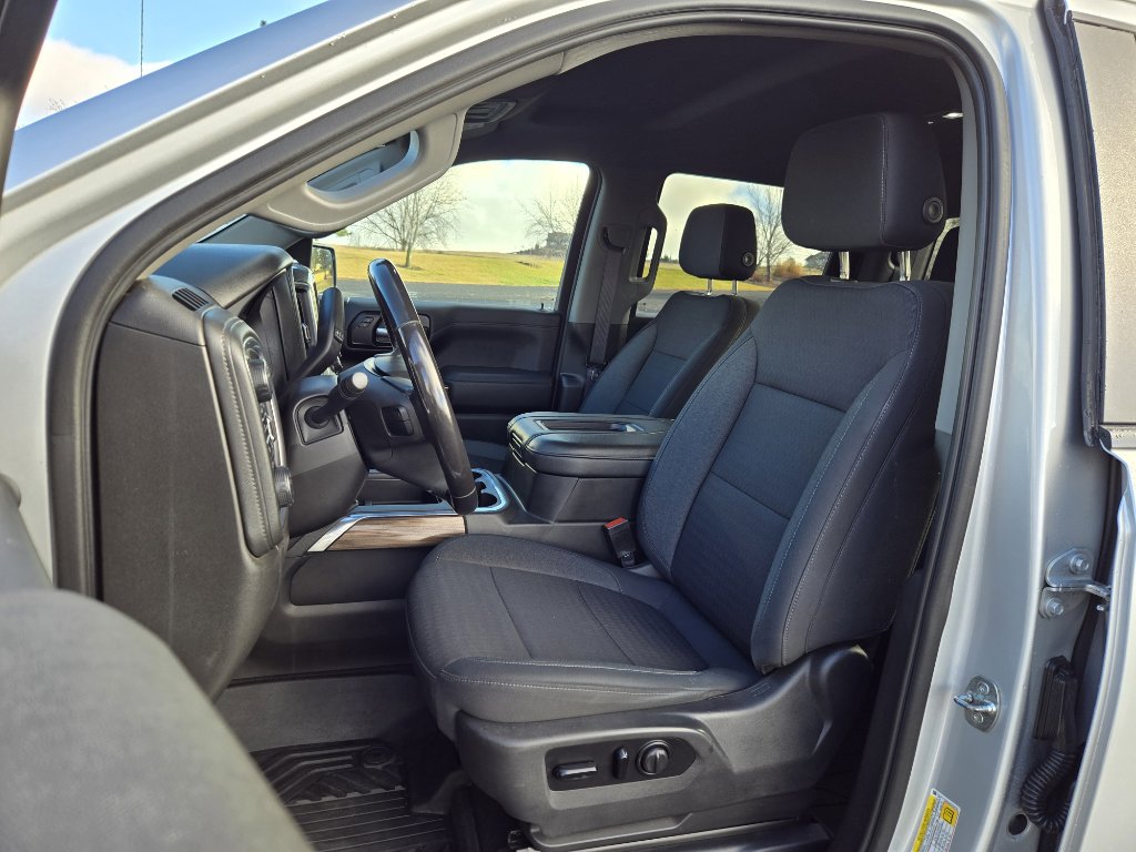 Used 2021 Chevrolet Silverado 1500 LT Trail Boss w/ Safety Package image 11