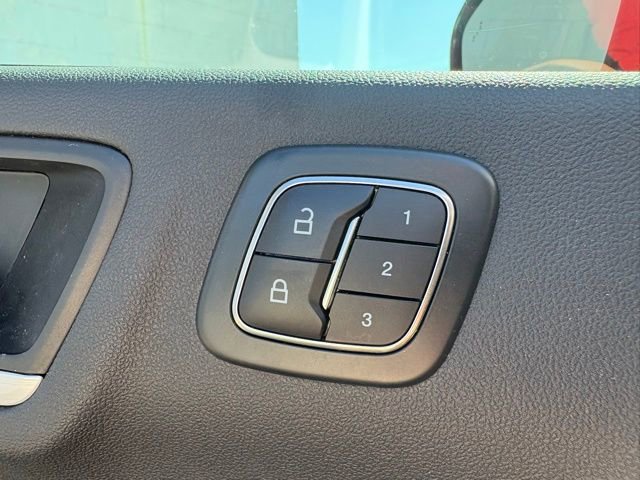 Used 2024 Ford Escape Platinum image 23