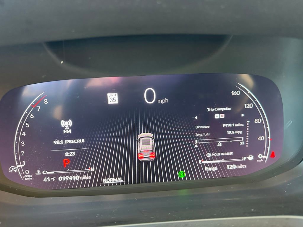 Used 2025 Acura MDX w/ Advance Package image 9