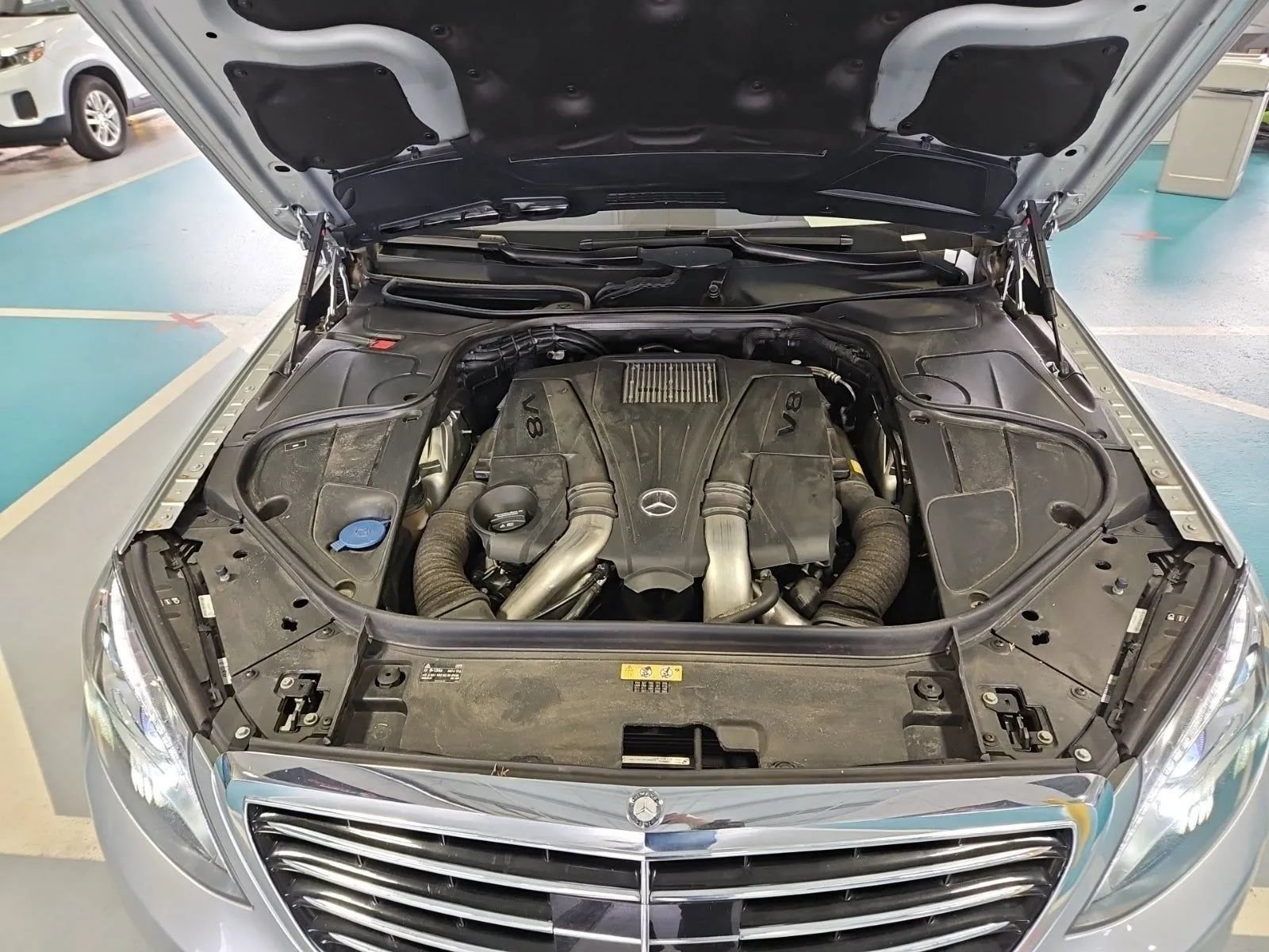 Used 2015 Mercedes-Benz S 550 4MATIC Sedan image 10