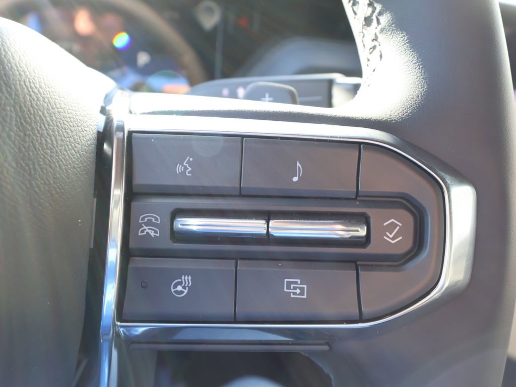 New 2026 GMC Yukon XL Elevation w/ LPO, Elevation Black Package image 20